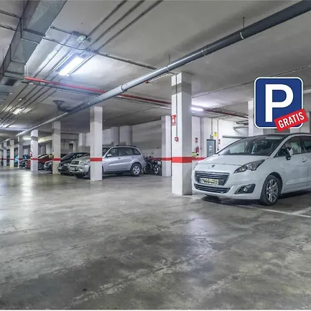 Piso 3 Plaza De Garaje Privada Y Grat * Almería