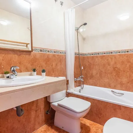 Piso 3 Plaza De Garaje Privada Y Grat Almería