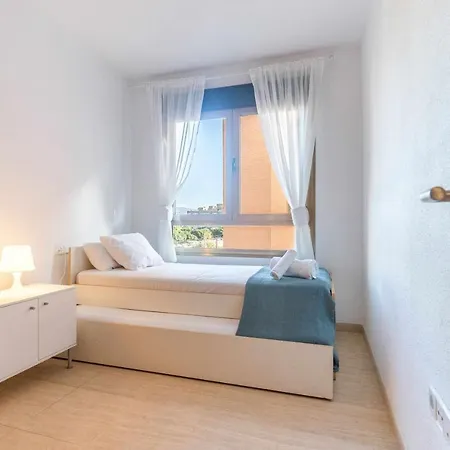 Piso 3 Plaza De Garaje Privada Y Grat Daire *