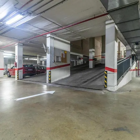 Daire Piso 3 Plaza De Garaje Privada Y Grat Almería